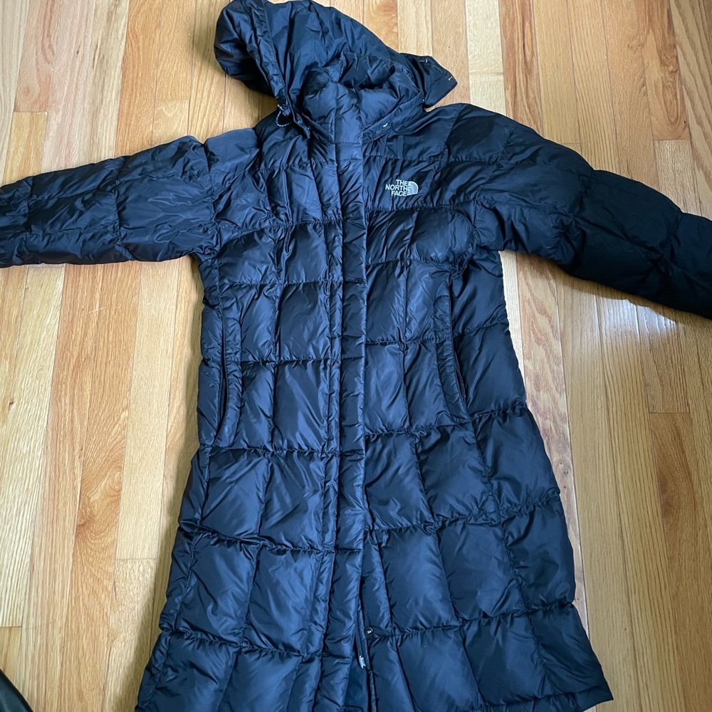 Northface puffer jacket with hood, knee length, black, size medium